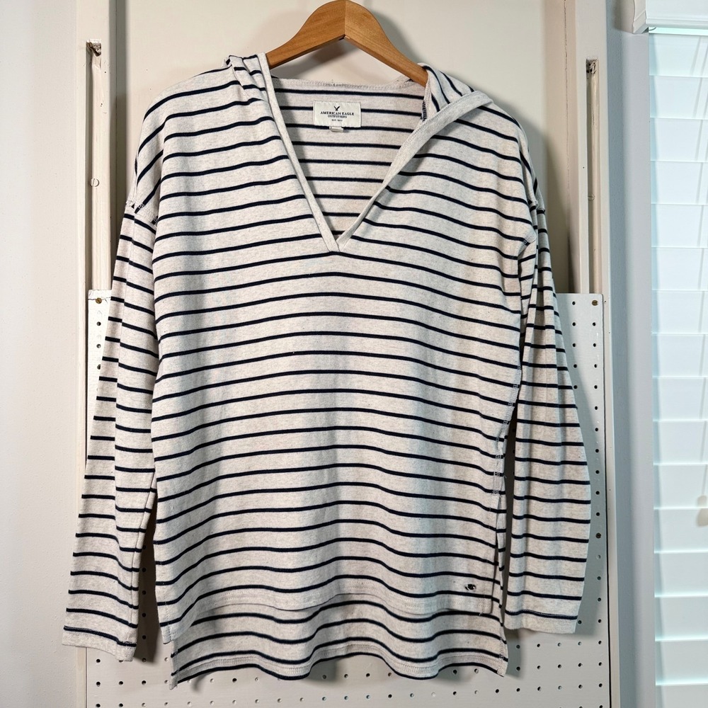 American Eagle Outfitters Hoodie Sweater Women's Gray Blue Striped - Small